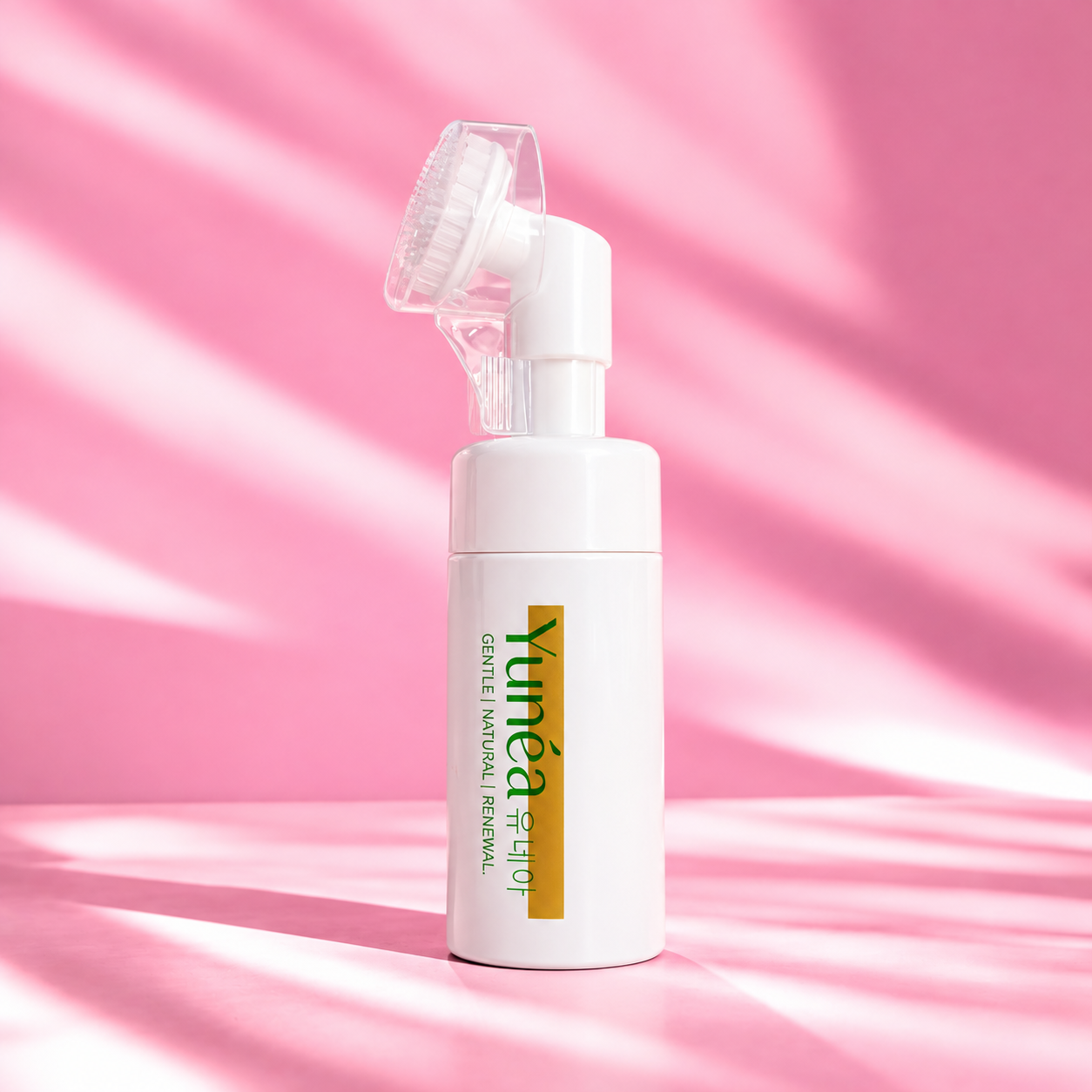 Yunea foaming facewash